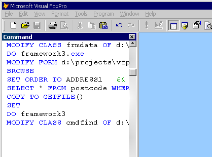 [The Command Window in the Visual FoxPro IDE]